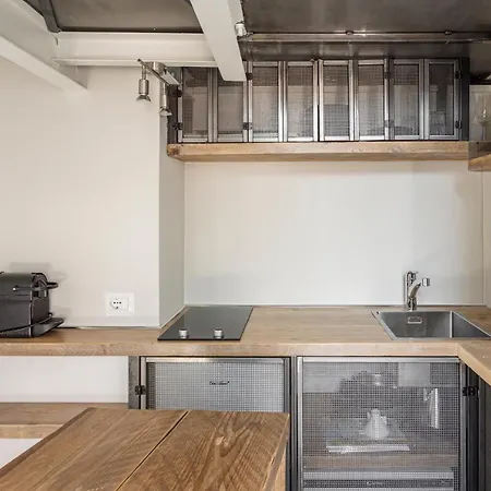 Lofty Loft - Chiese Apartment Milan