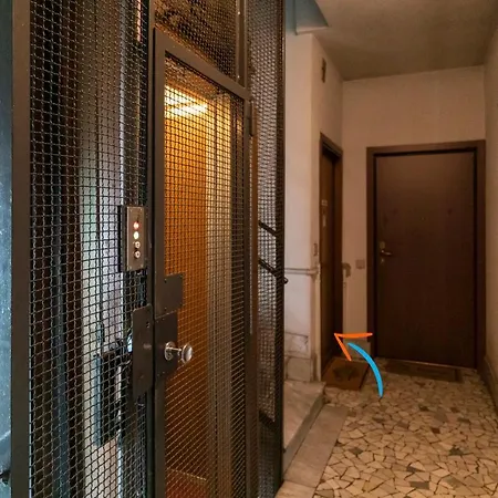 Daire La Veranda - Bright Floor With Views Of The Madonnina