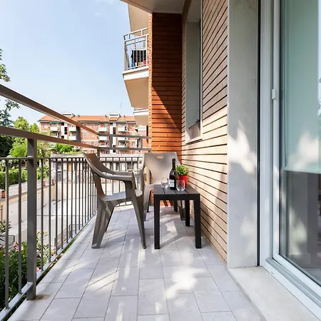 West - Modern And Comfortable Appartement *