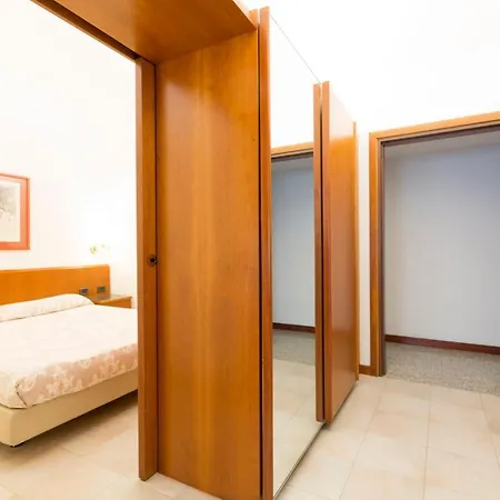 Apart-hotel Donatello