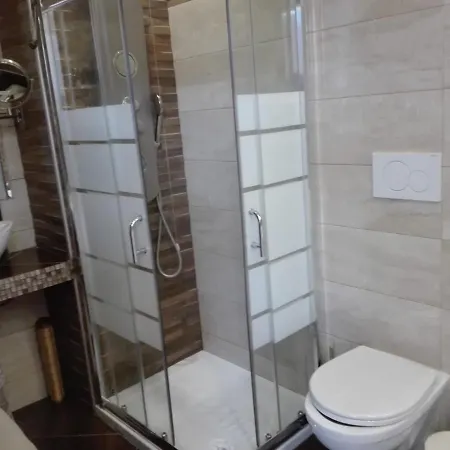 Hostel Atmos Luxe Navigli Mailand