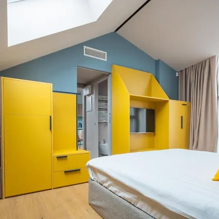 Bluemoon Apartments R&R Apartament *