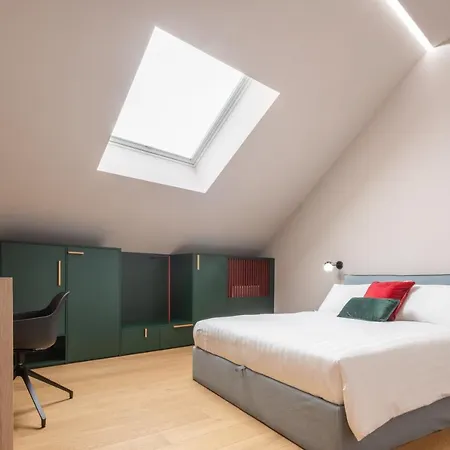 Bluemoon Apartments R&R