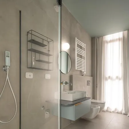 Bluemoon Apartments R&R 밀라노