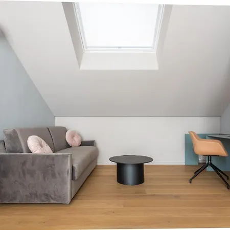 Bluemoon Apartments R&R * Milano