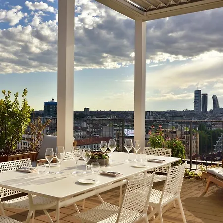 Ξενοδοχείο Verticale | Esperienze 4*