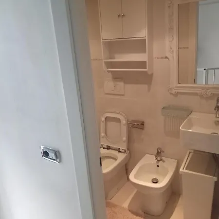 Penzion Room In House - 2 Studios With Private Facilities Milán