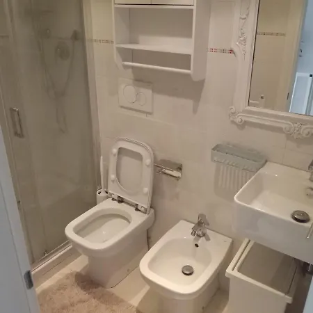 Penzion Room In House - 2 Studios With Private Facilities