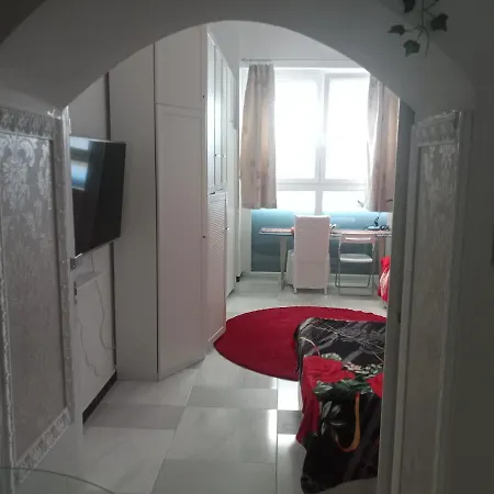 Room In House - 2 Studios With Private Facilities Penzion