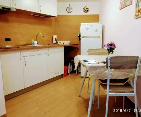 Marta's Grazioli 80 Apartment