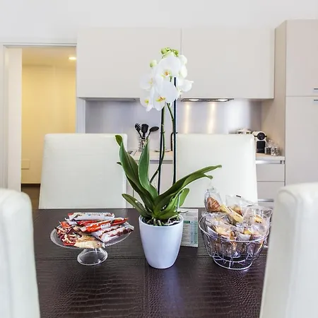 Apart Otel Morgan - Visconti 4*