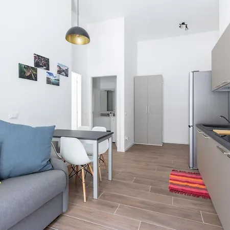 Minerva - 1 Bedroom Two Steps From Milán