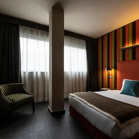 Fifty House Cellini 5*