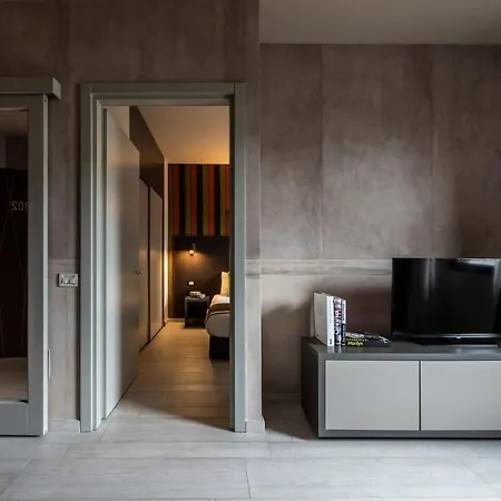 Hotel Fifty House Cellini