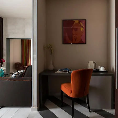 Hotel Fifty House 5*