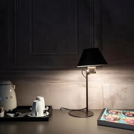 מלון Fifty House 5*