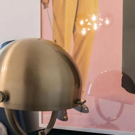 Apt24 - Modern With Balcony Semesterbostad Milano