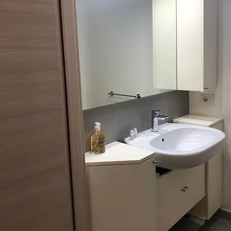 Youhosty - Faruffini 28 Lejlighed