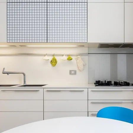 Apartamento Luxury 2bed-2bath With Private Car Park Milão