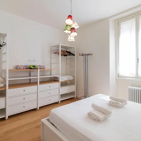 Joivy Cosy 1-bed Near Appartamento Milano