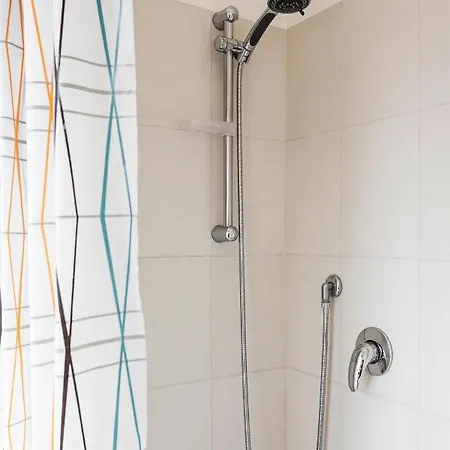 Hostmate - - Sammartini's Stay-