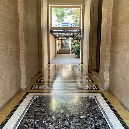 Apartment Venini 23