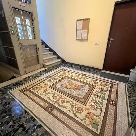 Venini 23 Milan