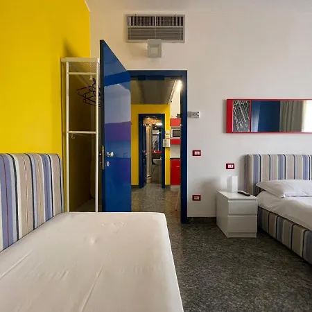 아파트 Camperio Central & Colorful In Cordusio