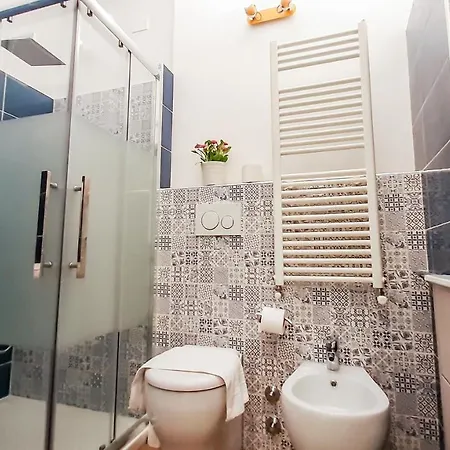 Altido Lovely 1-br Flat With Easy Access To Centre Apartment *