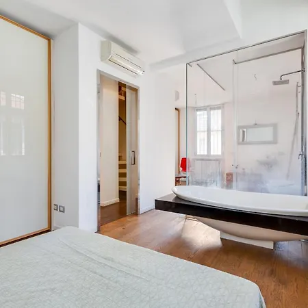 Amendola Milanocity Villa With Private Garden! * Milán