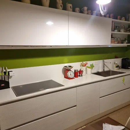 Chopin #83 Apartment Milan