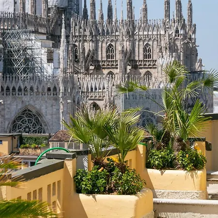 Luxury Attic Duomo 公寓