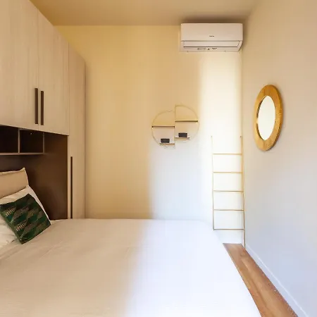 Easyhomes - Vincenzo Monti * Milan