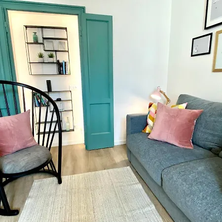 Fara Cinque Small Apartment