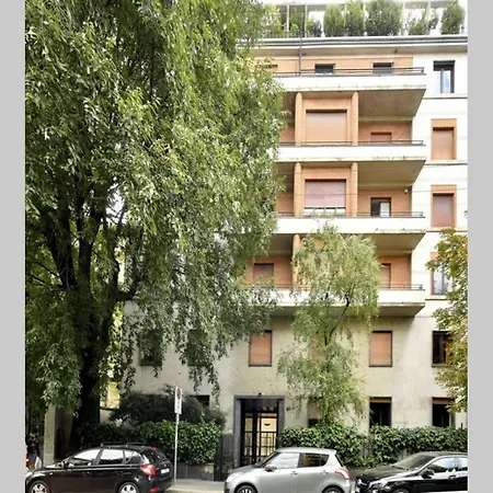 Ampio Centro Crocetta Apartment Milan