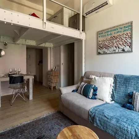 The Rent - Lovely Loft With Balcony Near Piazza Vetra Milano