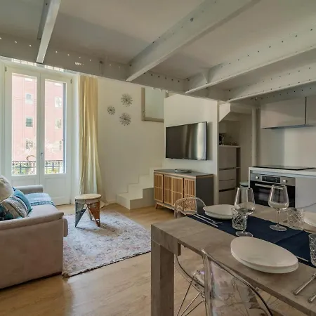 The Rent - Lovely Loft With Balcony Near Piazza Vetra Mailand
