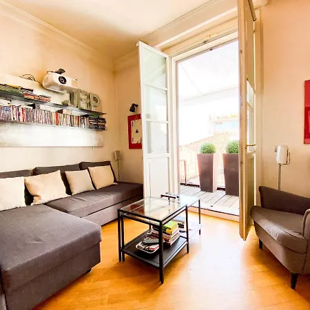 Exclusive Penthouse In Brera Διαμέρισμα *