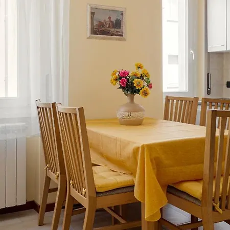 Serene Escape - Via Della Torre Apartment