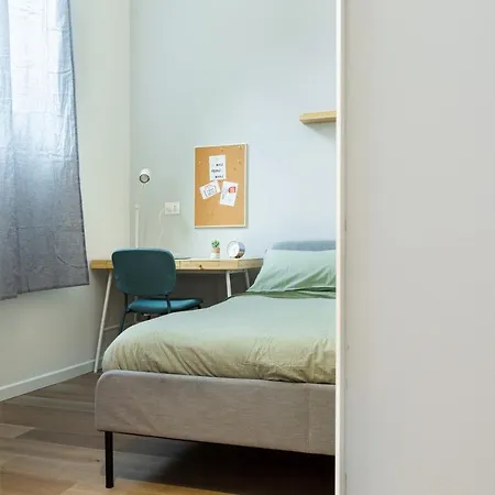 Joivy Contemporary In Historical Giambellino-lorenteggio * Milan