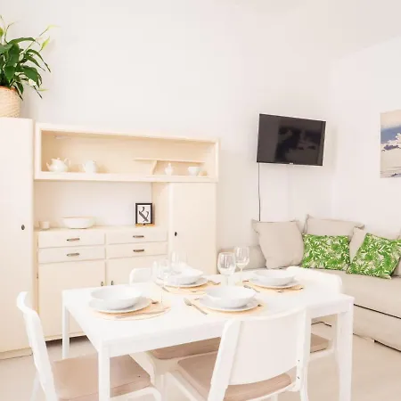 公寓 The Best Rent - Lovely One-bedroom Close To Loreto Metro Station *