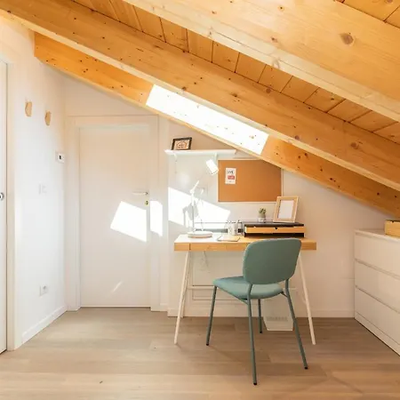 Apartment Joivy Contemporary In Historical Giambellino-lorenteggio Milan