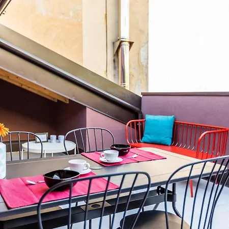 Apartment Joivy Contemporary In Historical Giambellino-lorenteggio Milan