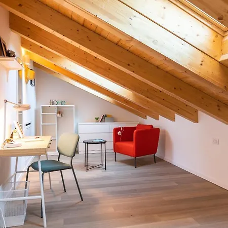 Apartment Joivy Contemporary In Historical Giambellino-lorenteggio *