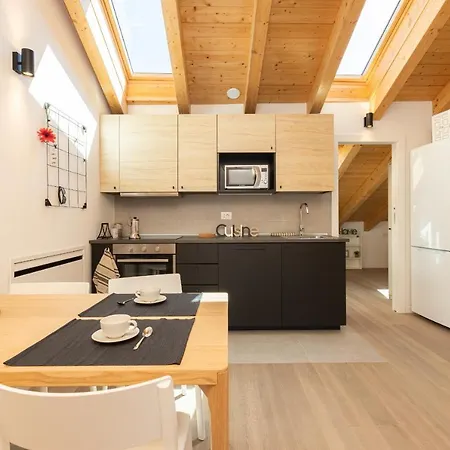 Joivy Contemporary In Historical Giambellino-lorenteggio * Mailand