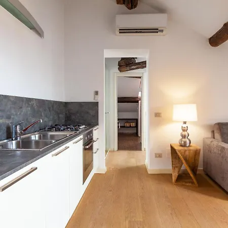 Easyhomes-san Marco 公寓 米兰