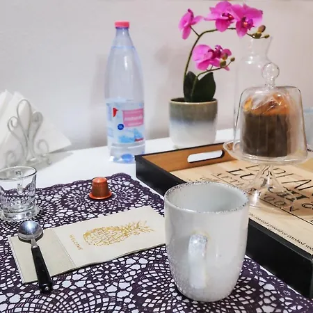 Lejlighed Corso Genova 21, Navigli & Duomo - Charming Milano