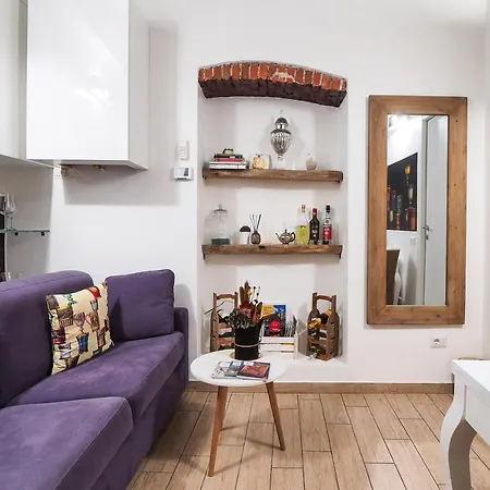 Centro Storico, Darsena E Duomo - Corso Genova - Italy Flat Vacation Apartment Milan