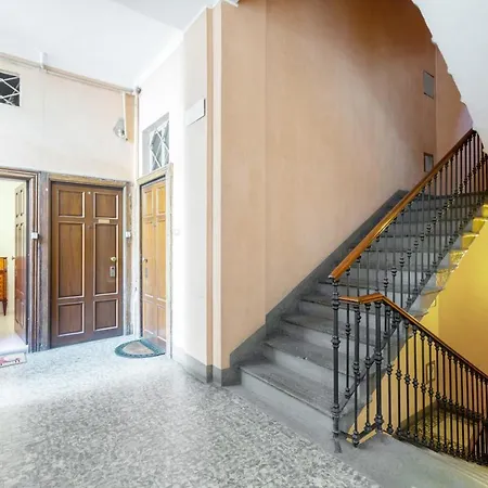 Spazioso Appartamento Appena Ristrutturato Nel Cuore Di Porta Venezia *