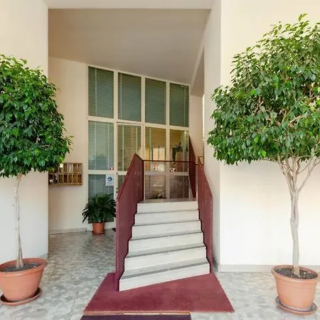 Apartment Yourvacanza Navigli Loft